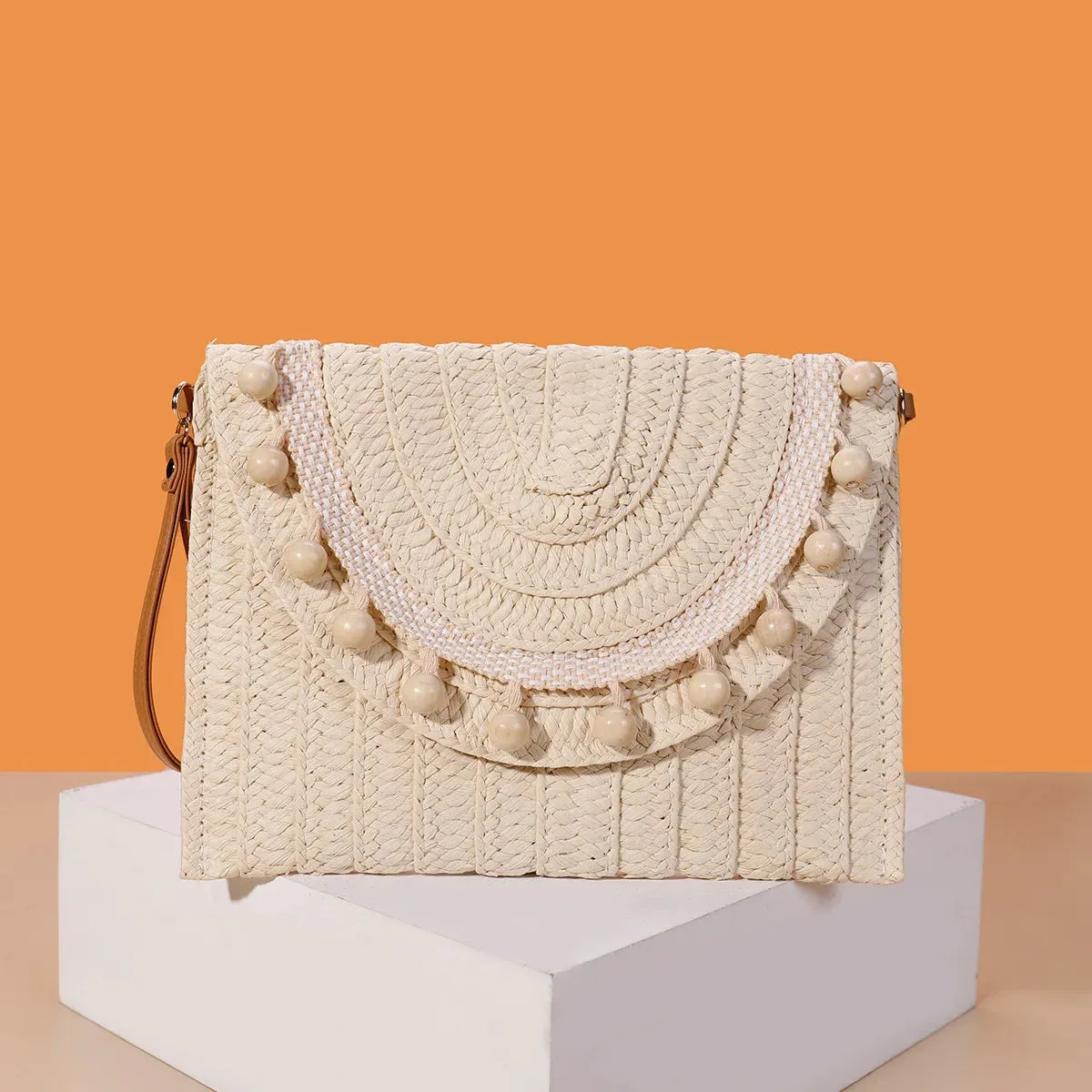 51 Fabulous Raffia Oversize Clutch Bags