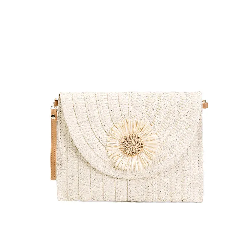 51 Fabulous Raffia Oversize Clutch Bags