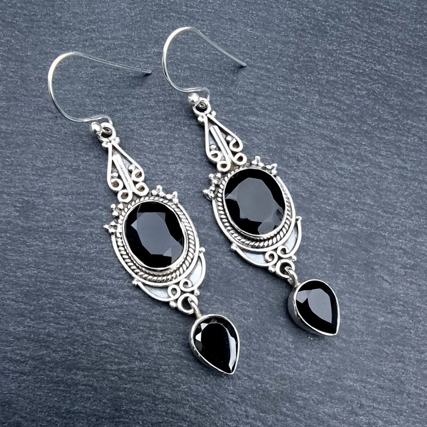 Boho Black Onyx Facetted Long 925 Silver Earrings, E38O