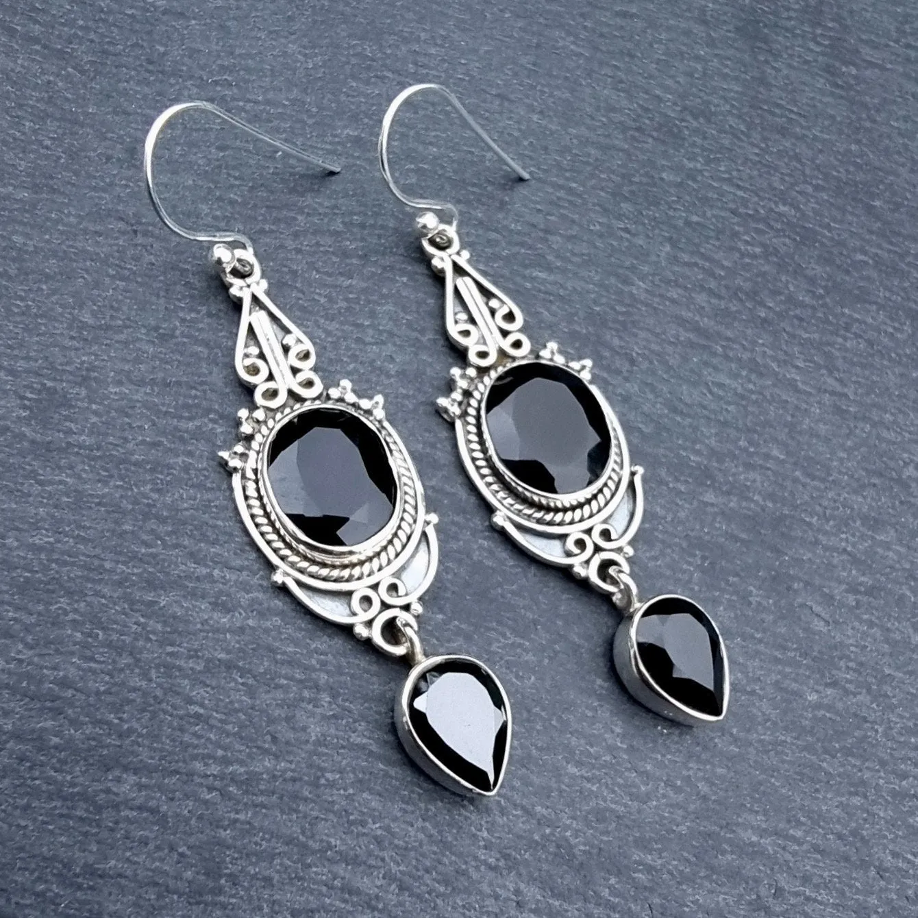 Boho Black Onyx Facetted Long 925 Silver Earrings, E38O