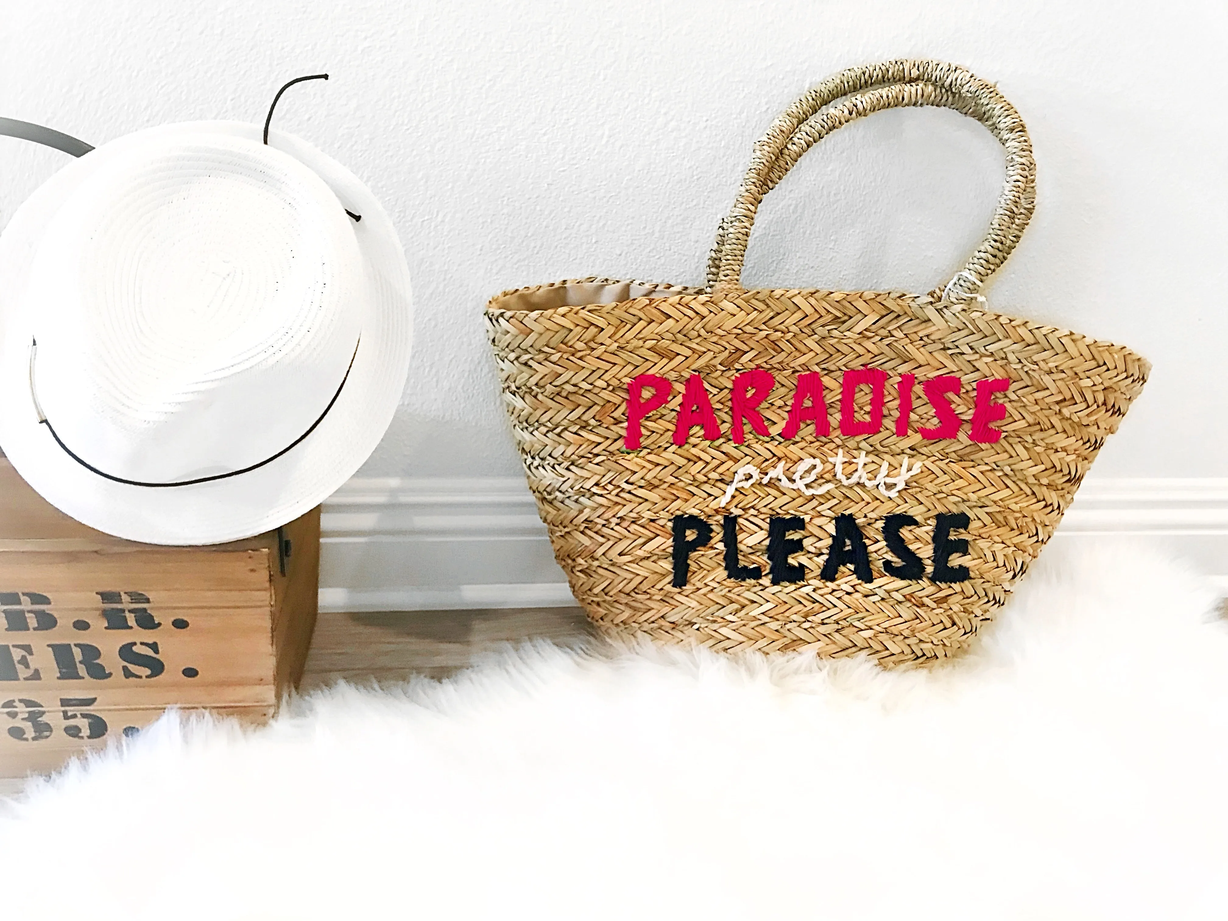 Paradise Pretty Please Tote